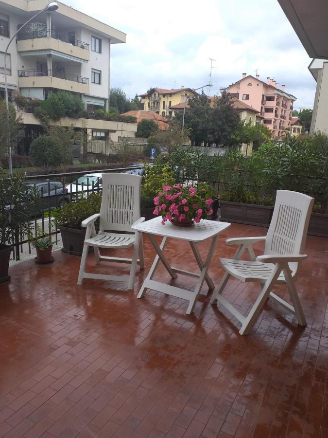 Sesto Calende Centro Apartment Exterior foto